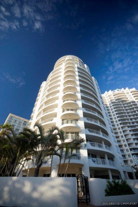 Breakfree Moroccan Gold Coast