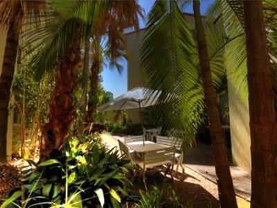 Bayview Aparthotel 3*