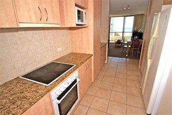 President - Absolute Beachfront 3* Gold Coast