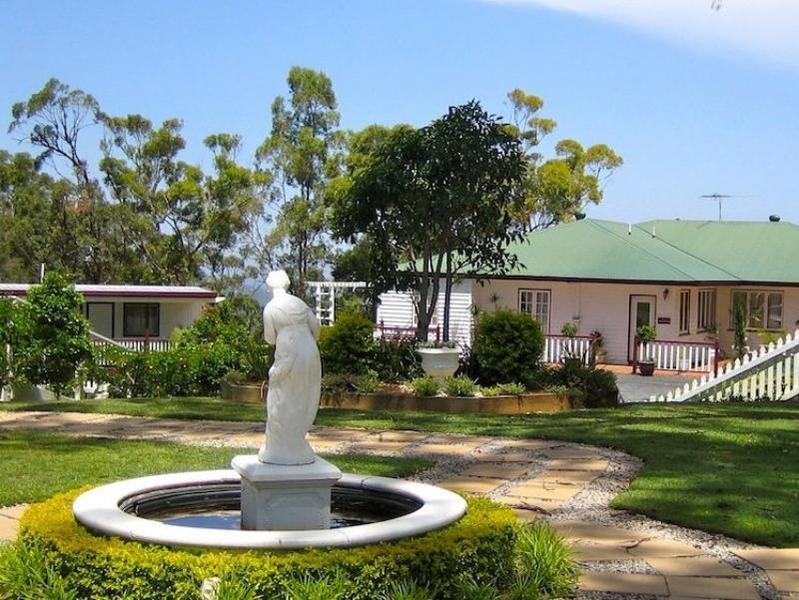 Hilltop On Tamborine Gold Coast