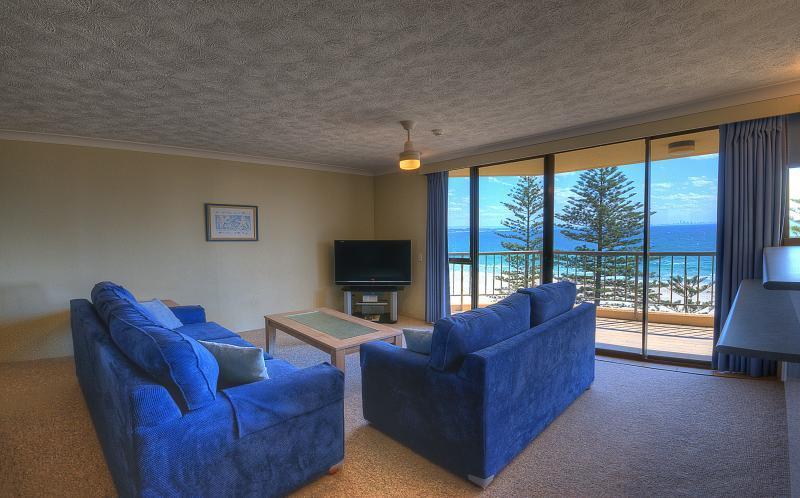 Columbia On Rainbow Bay Gold Coast