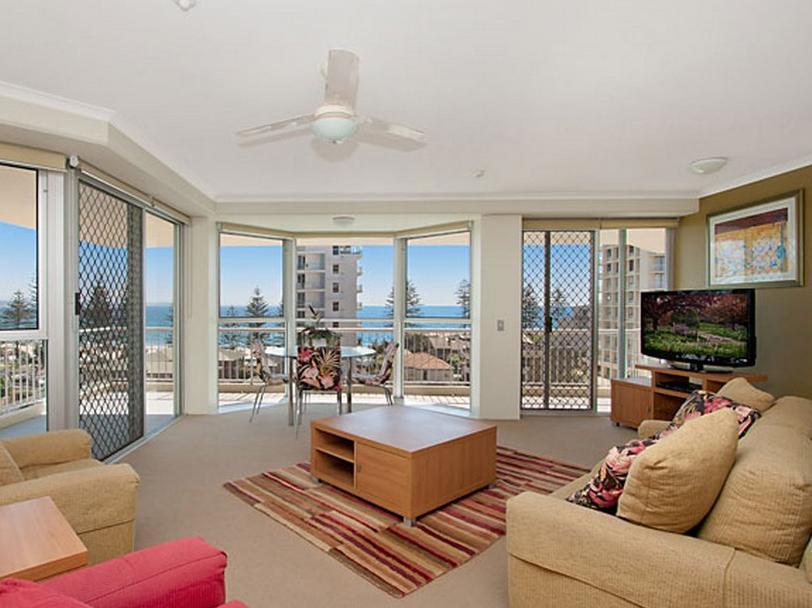 Aparthotel Rainbow Bay Gold Coast