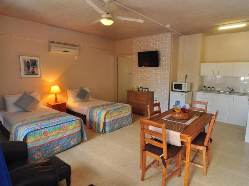 Aparthotel Browns At Broadbeach Gold Coast