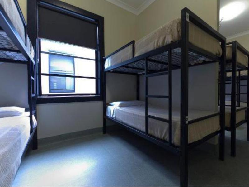 Coolangatta Sands Hotel Hostel Coolangatta