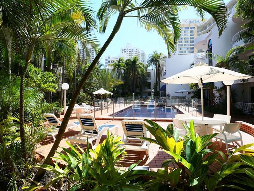 St Tropez 3* Gold Coast