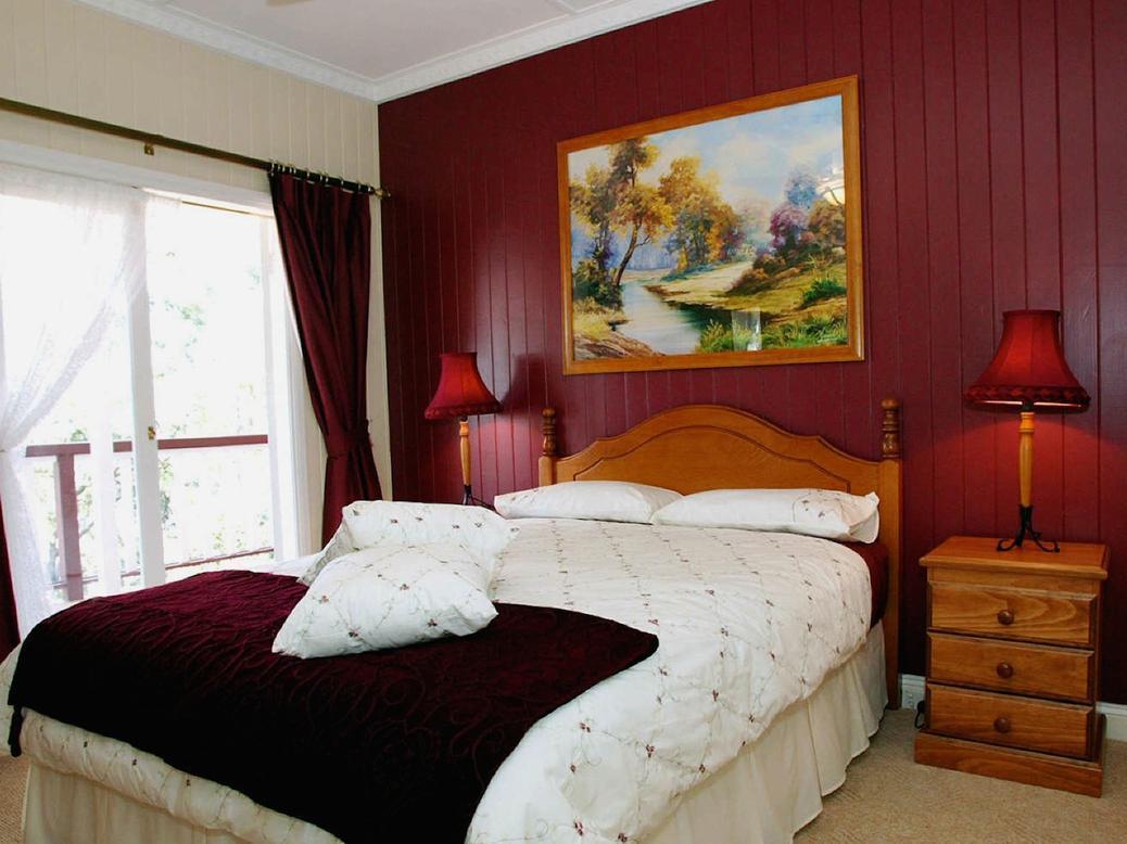 Hilltop On Tamborine 4*