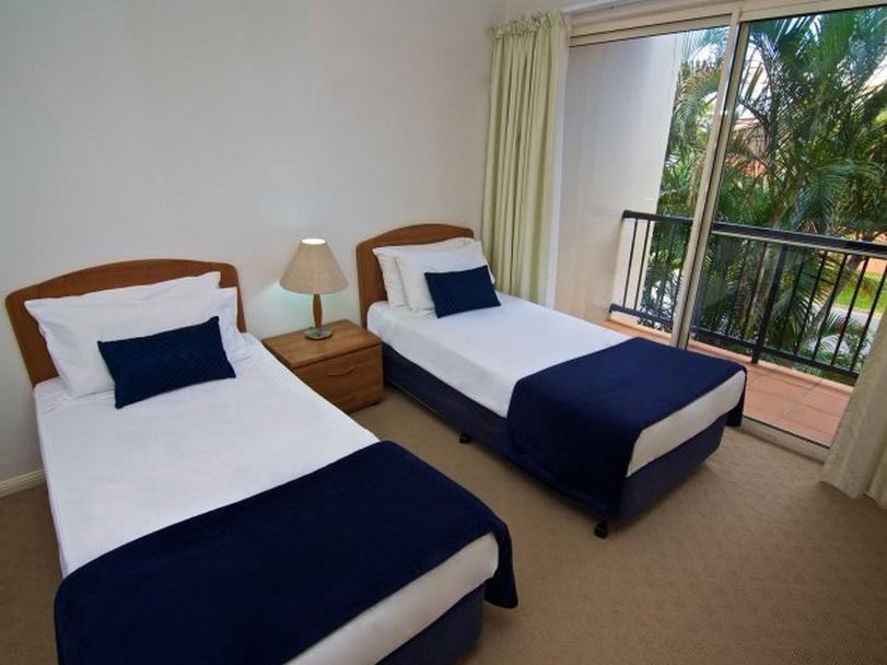 Sunset Island Aparthotel 3*
