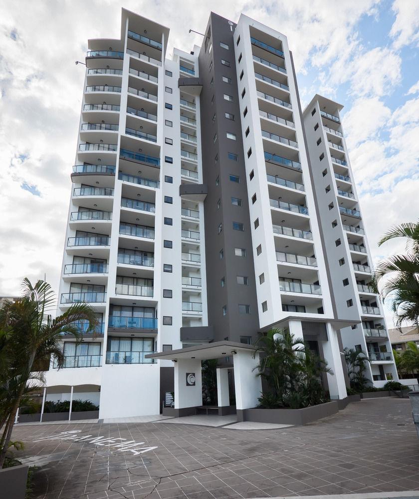 Ipanema Surfers Paradise Resort 4*