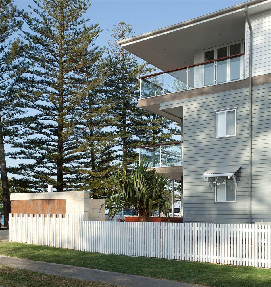 Bujerum On Burleigh 4*