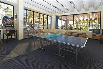 Centrepoint Aparthotel 3*