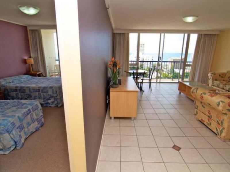 Centrepoint 3*