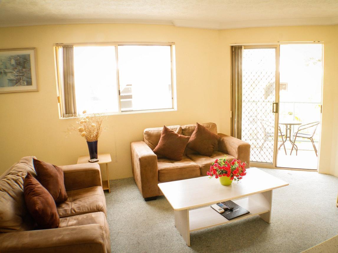 Surfers Riverside Aparthotel
