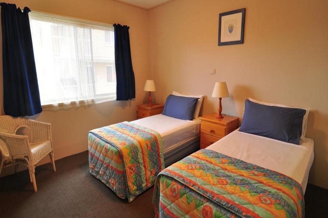 Browns At Broadbeach Aparthotel 3*