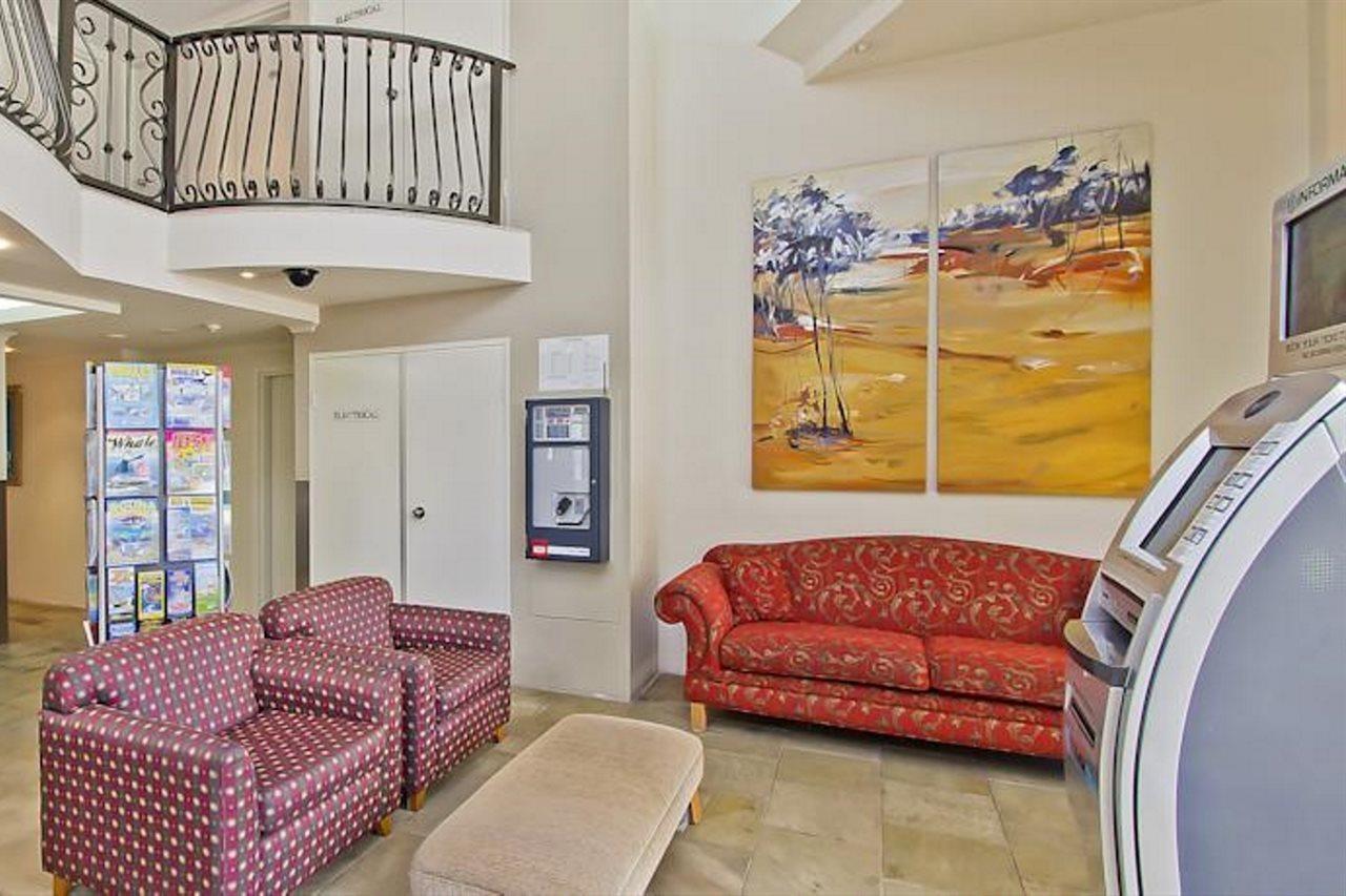 Aparthotel Palazzo Colonnades Gold Coast