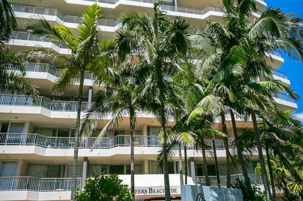 Surfers Beachside 4*