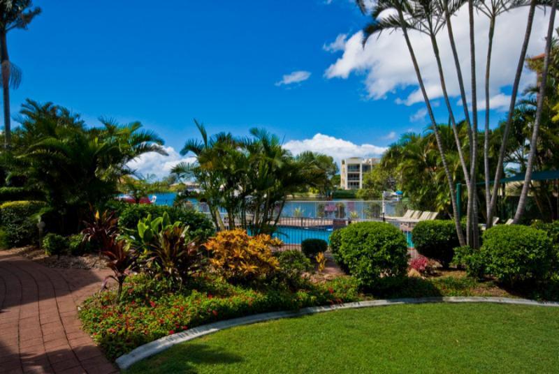 Bayview Waters Aparthotel 3*