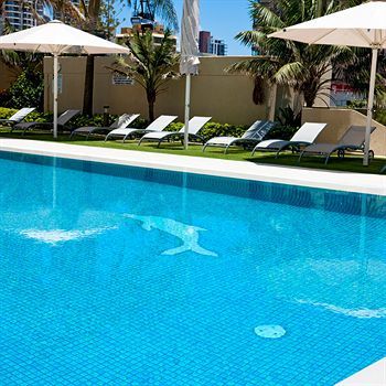 Paradise Centre 4*