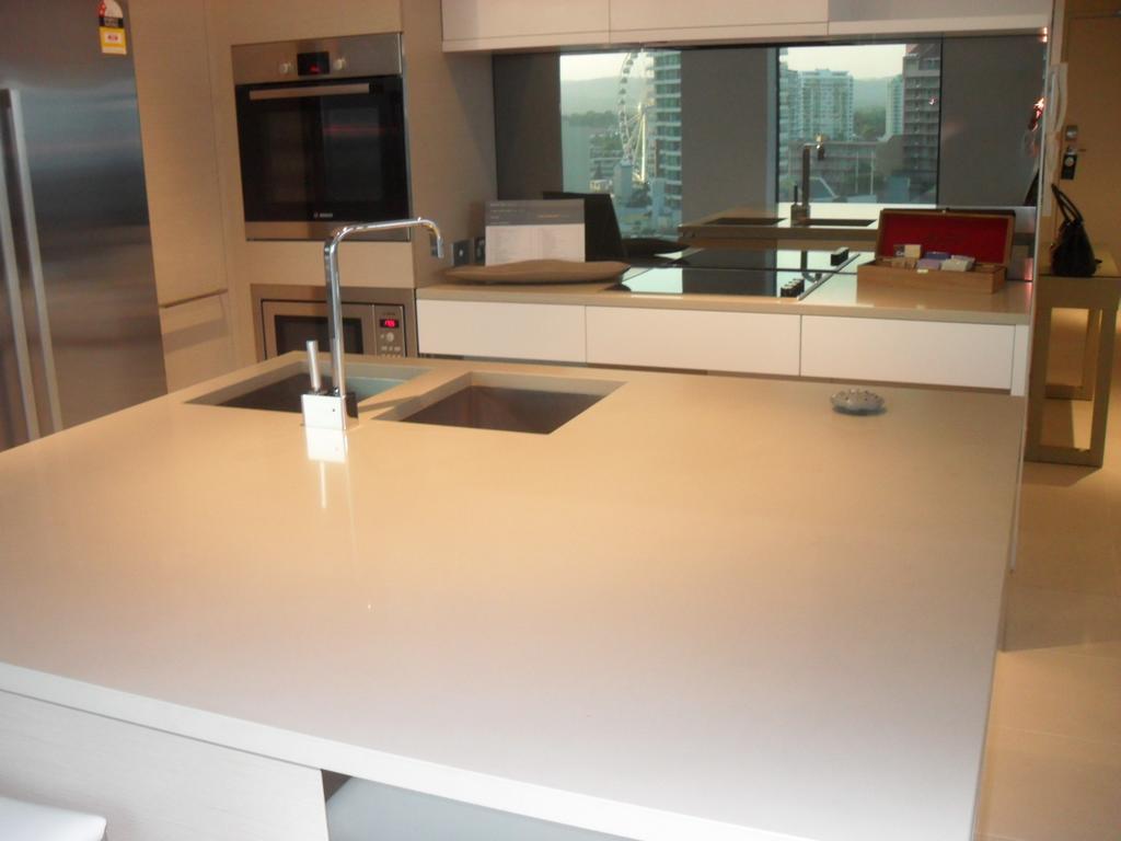 Soul Surfers Paradise 3 Bedroom Apartment Gold Coast