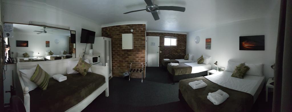 Coomera Motor Motel 3*