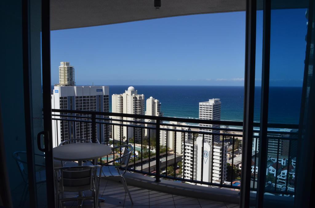 Apartment Great Escape At Chevron Renaissance Gold Coast