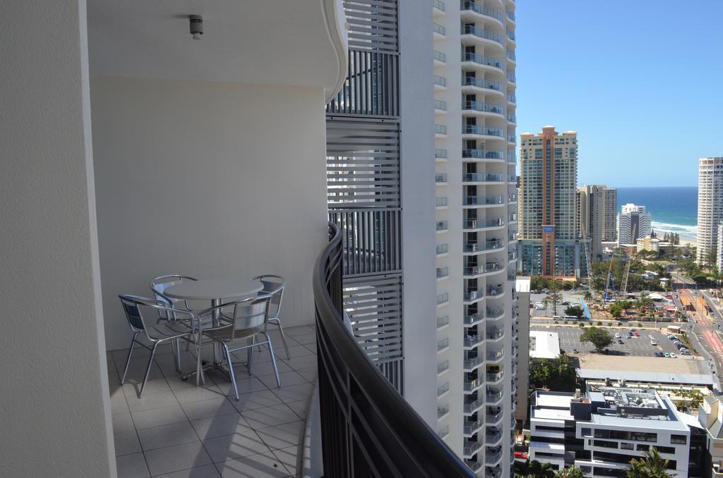 Great Escape At Chevron Renaissance Apartment Gold Coast