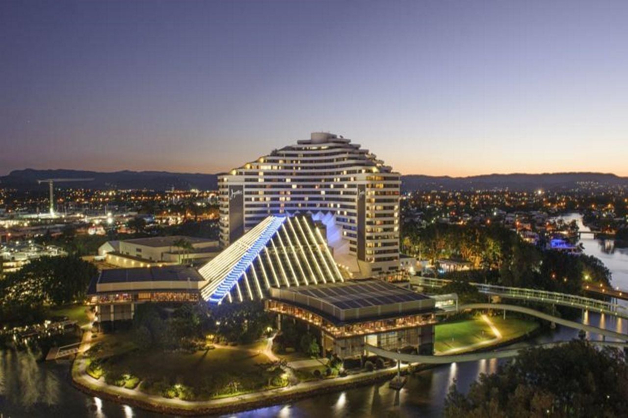Hotel The Star Grand Gold Coast 5*