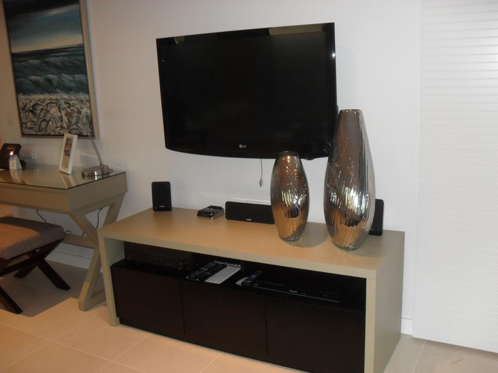 Soul Surfers Paradise 3 Bedroom Apartment *