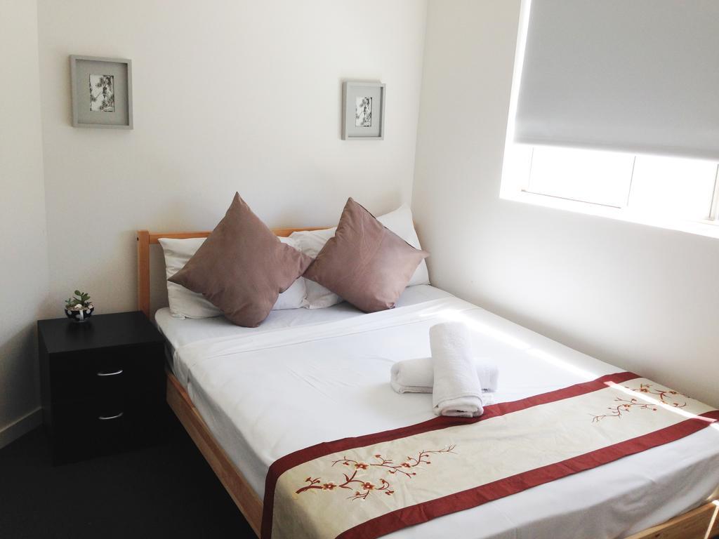 Surfers Riverside Aparthotel Gold Coast
