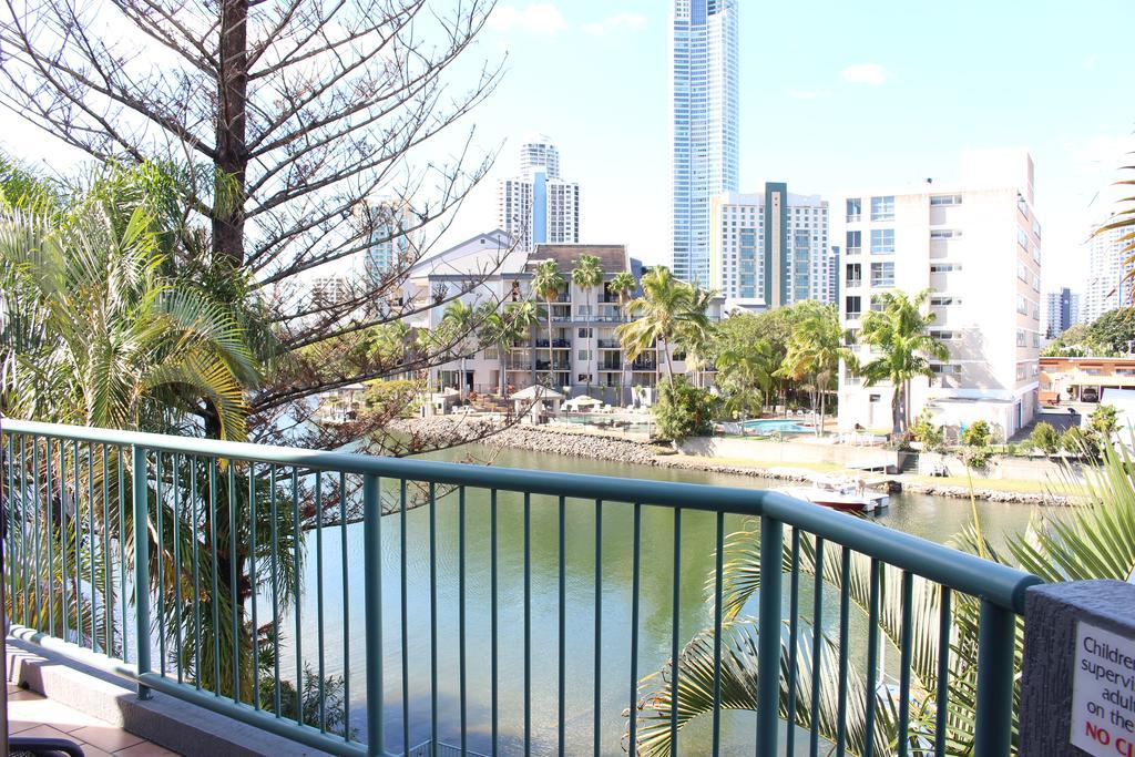 Surfers Riverside Aparthotel 3*