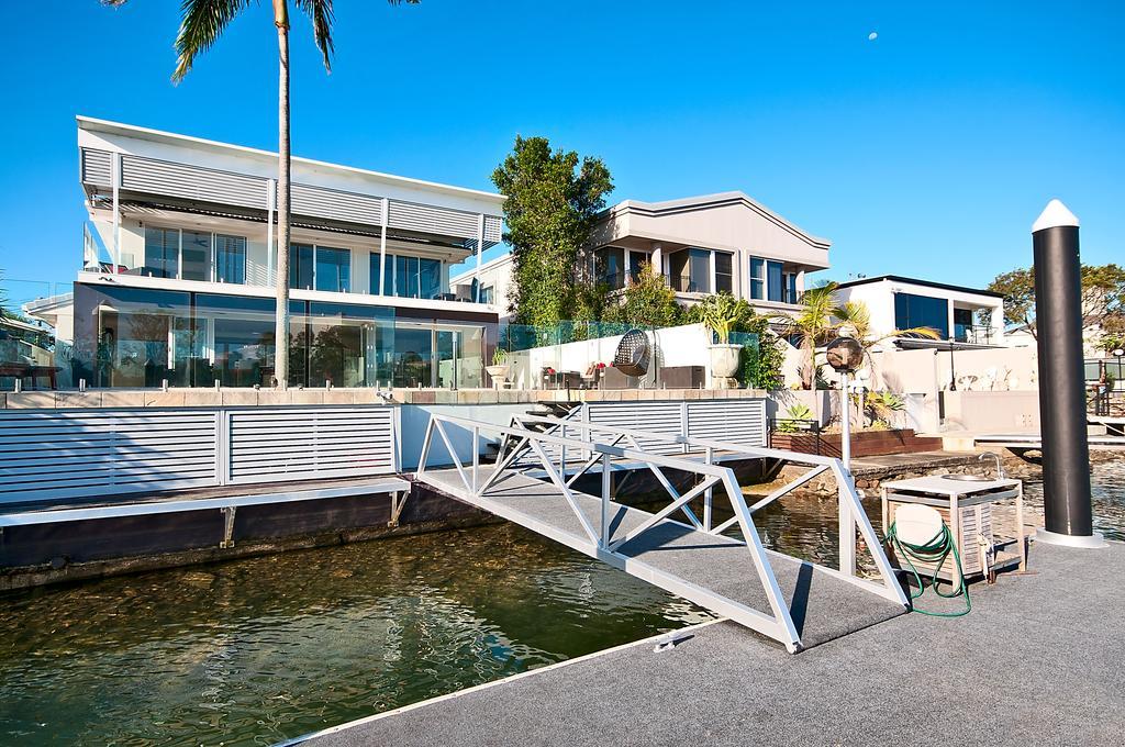 Surfers Paradise Escape - Waterfront House Holiday home Gold Coast