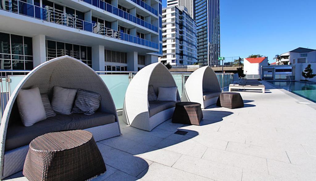 H-residences Apartment *