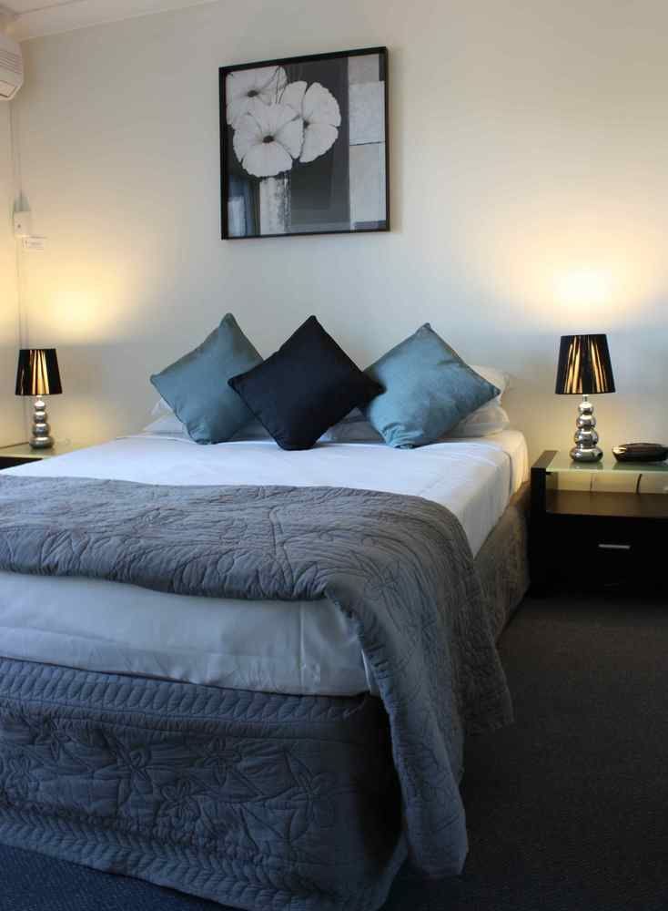 Santana Surfers Paradise Aparthotel