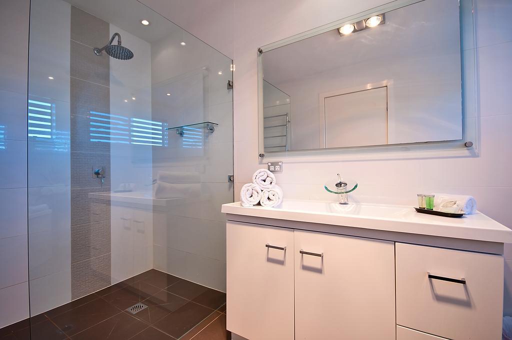 Holiday home Surfers Paradise Escape - Waterfront House Gold Coast