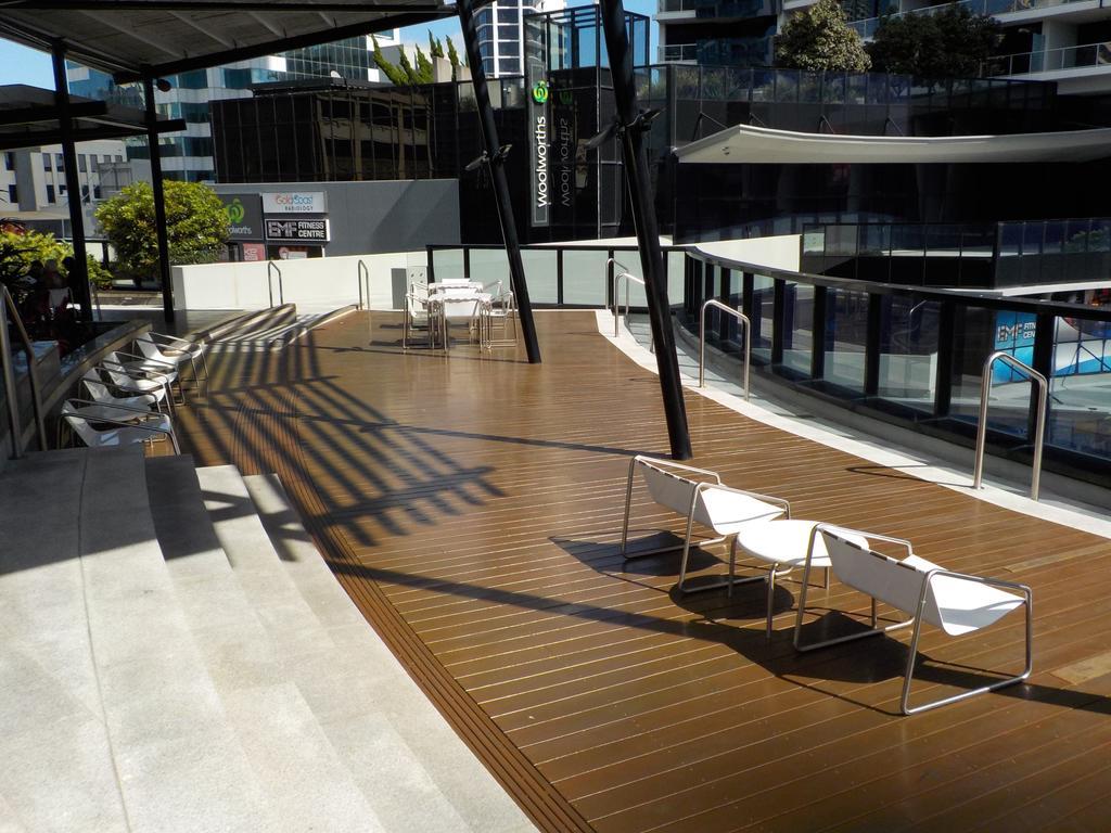 Circle On Cavill - Hr Surfers Paradise Apartment *
