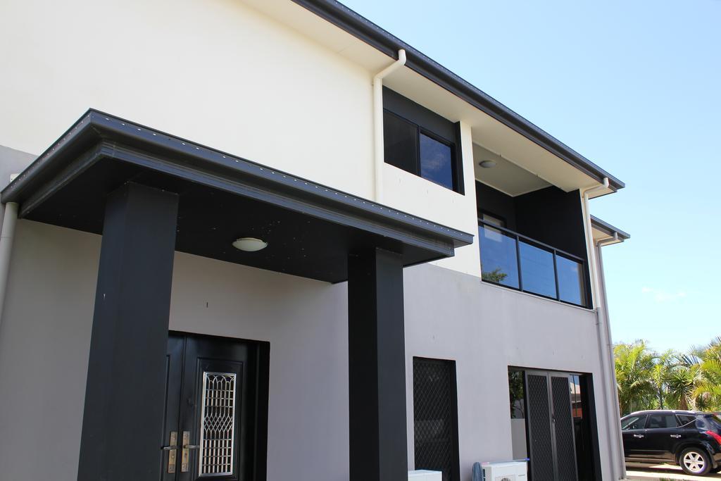 Large House At Palladium Boullevard Guest house Gold Coast