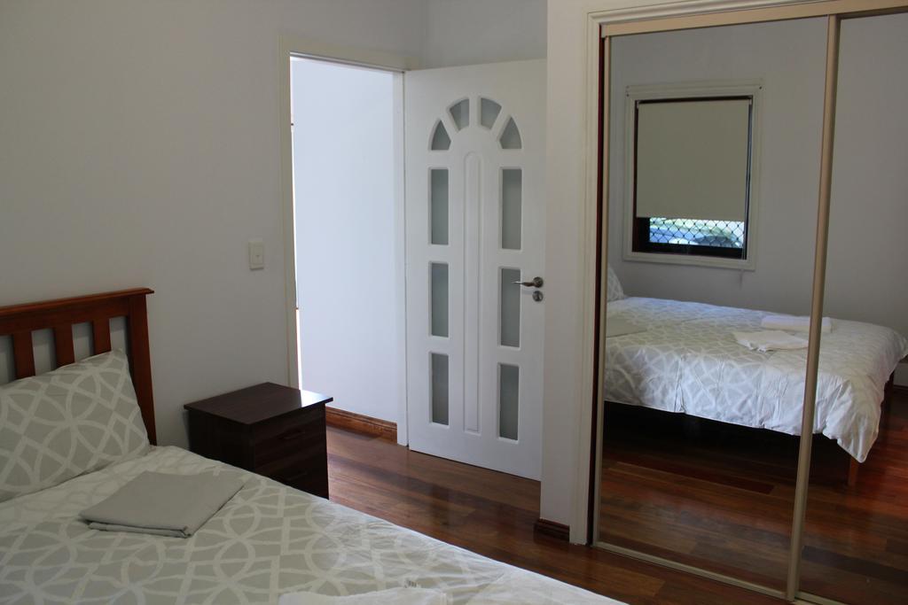 Large House At Palladium Boullevard * Gold Coast