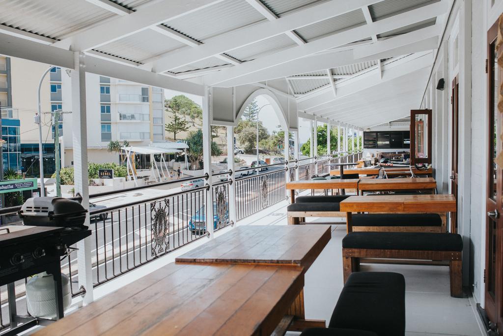 Hostel Coolangatta Sands Hotel Coolangatta