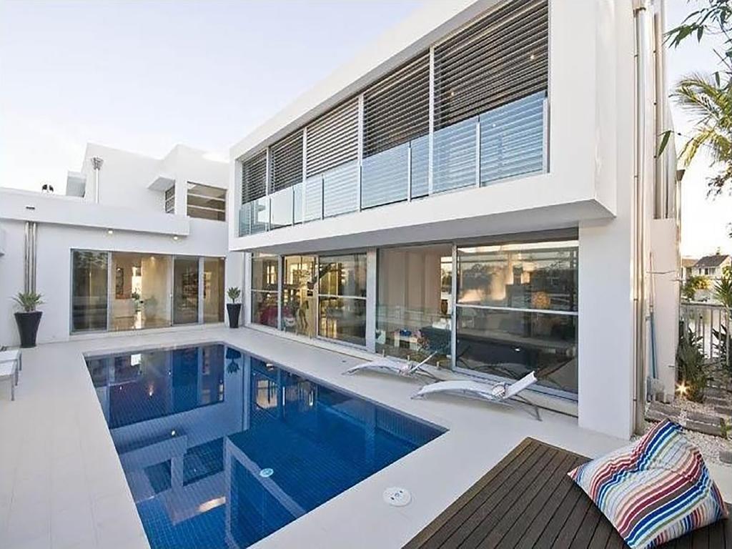 Luxury Waterfront Gold Coast