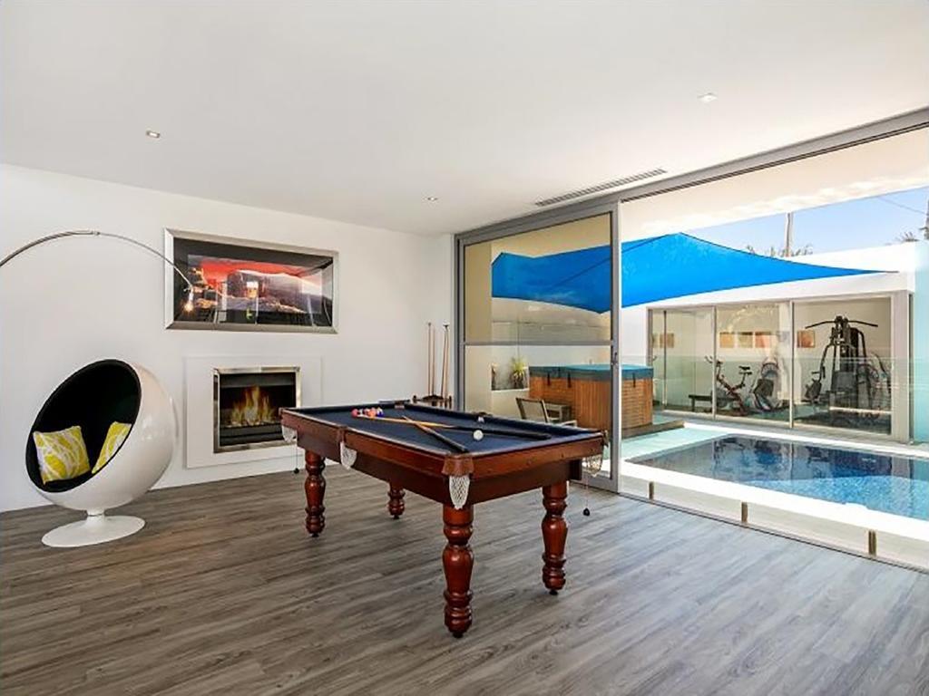 Guest house Luxury Waterfront Gold Coast