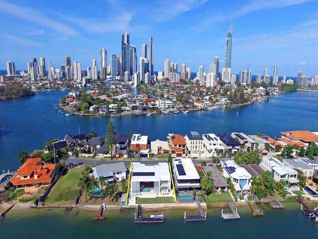 Luxury Waterfront Guest house 5*
