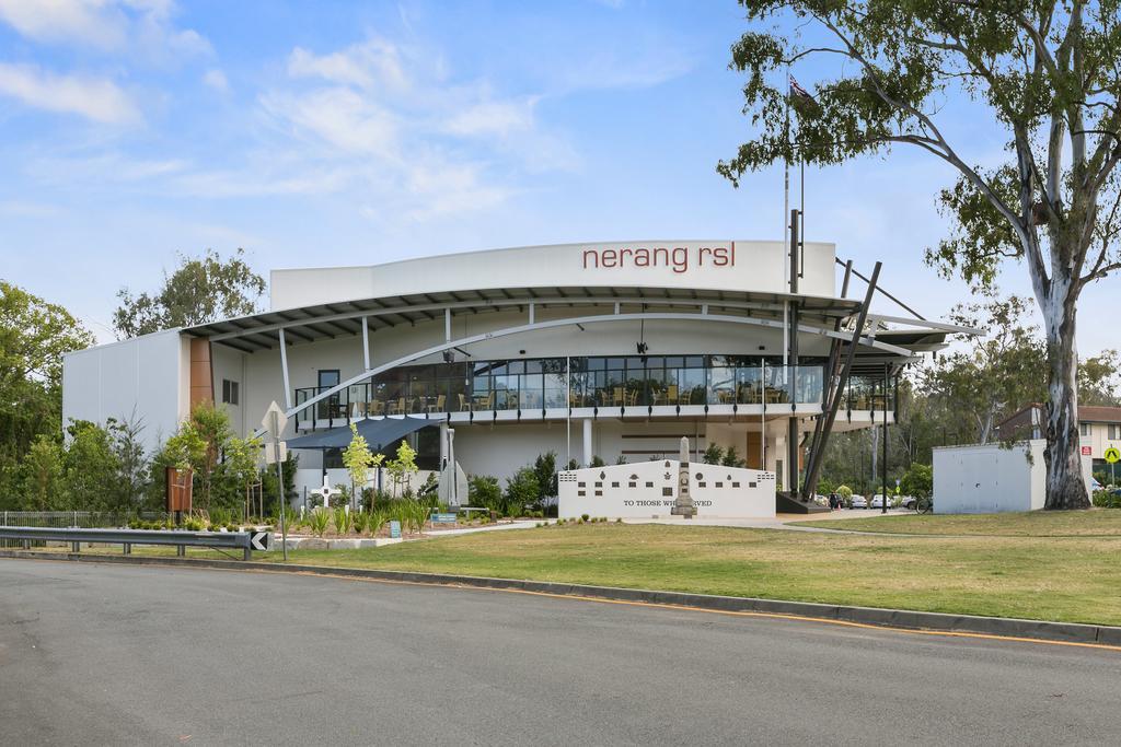 Fountain View Estate - We Accommodate * Gold Coast