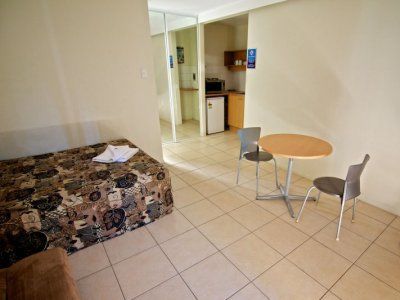 Aparthotel Club Surfers Gold Coast