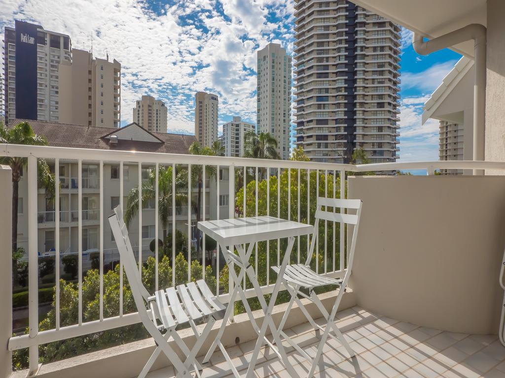 Aloha Lane Aparthotel