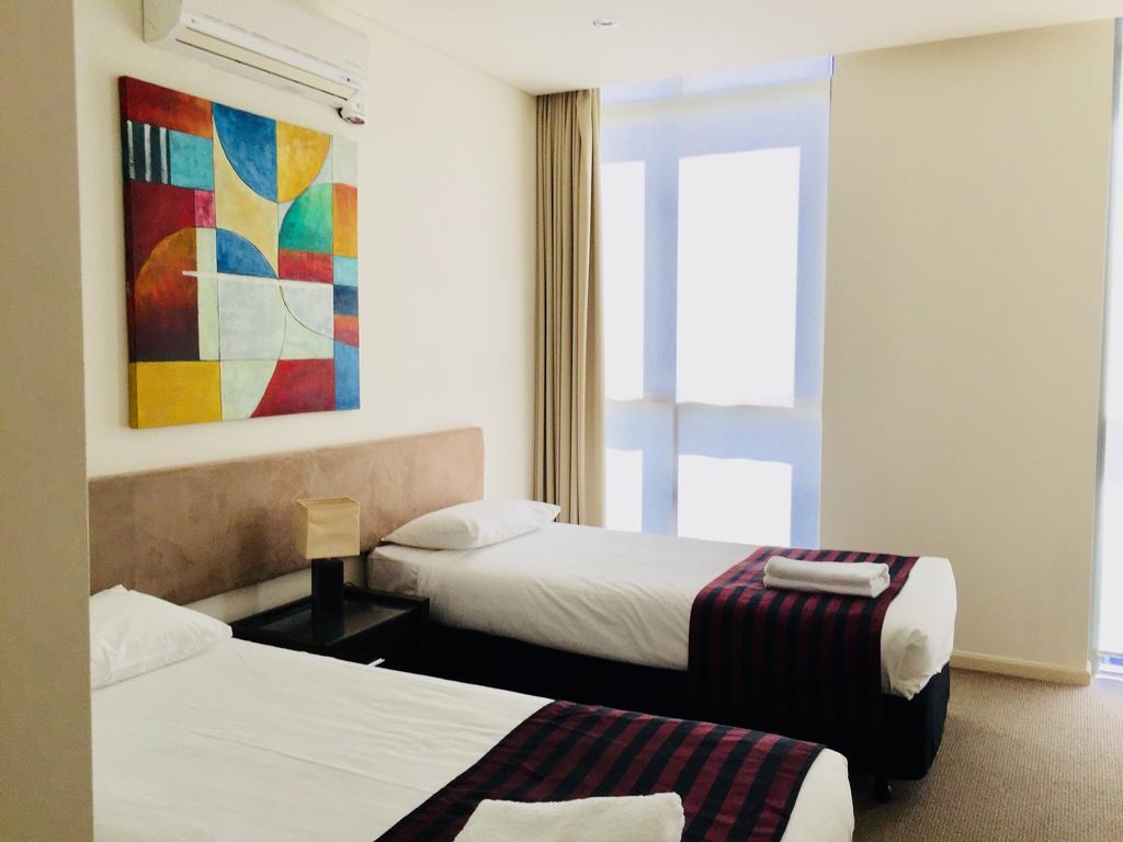 Solaire Aparthotel 4*
