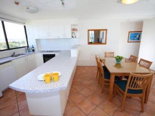 Aparthotel San Simeon Beachfront Tugun 3*