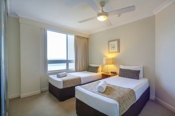 La Grande Broadbeach Hotel 4*