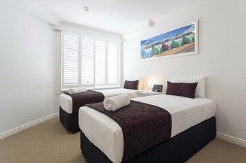 La Grande Broadbeach 4*