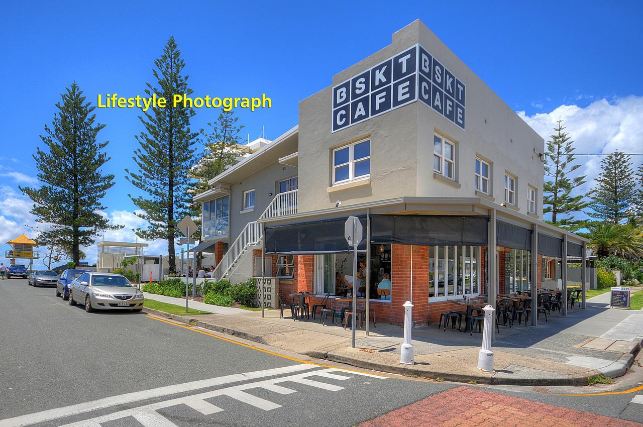Mermaid Beach At Nobbys Motel 3*