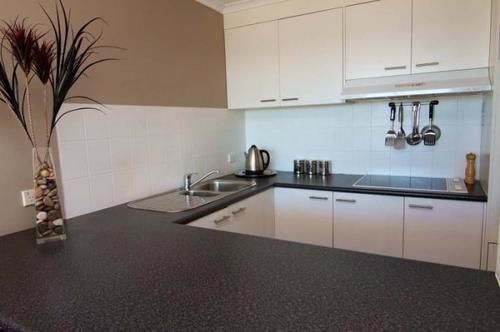 Crystal Beachfront Aparthotel 3*