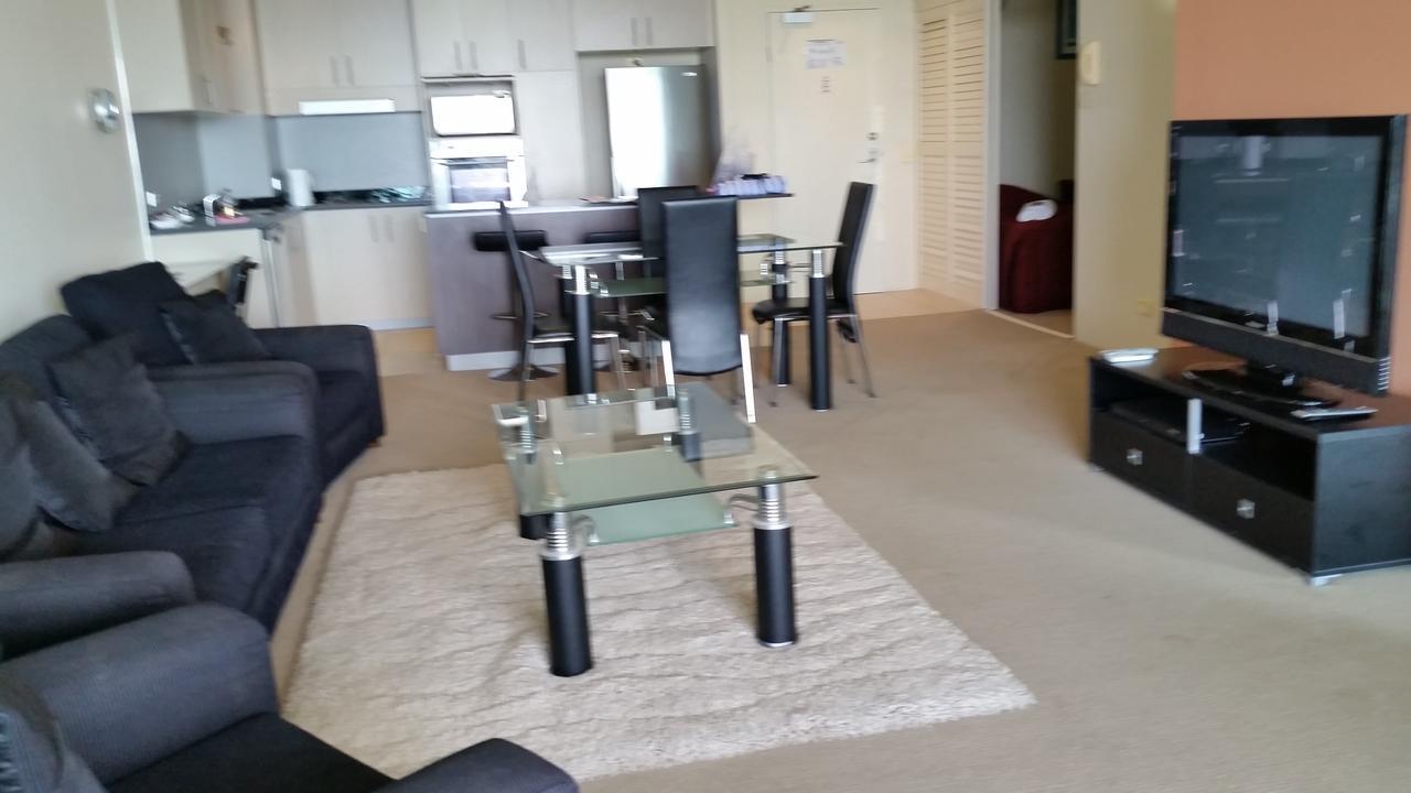 Grand Hotel Gold Coast Apartment Apartment